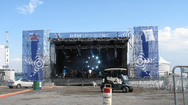 Comfortably Numb Live in Concert in memory of Solveig Zarah Keshavjee (Trois Rivieres)